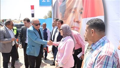 للمرة الثانية خلال أسبوعين، وزير الكهرباء يتفقد محطات رشيد بالدلتا الجديدة