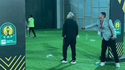 صحيفة سويسرية: إقالة كولر قادمة بعد الخروج الأفريقي المؤلم 