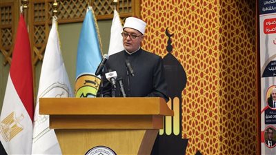 مفتي الجمهورية يدعو لإطلاق جائزة سنوية لأفضل بحث علمي يسهم في تأصيل مفاهيم بناء الإنسان