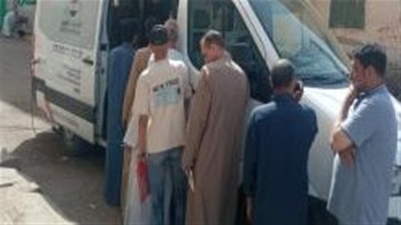 استخراج الآلاف من