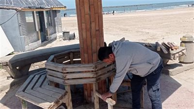 محافظ دمياط يتابع استعدادات رأس البر لصيف 2025