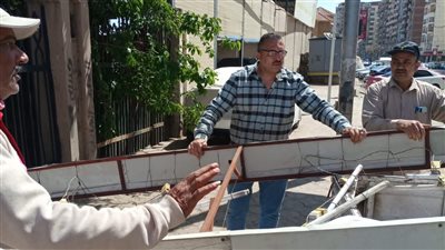 رفع تعديات الباعة الجائلين والأسواق العشوائية بمنطقة الشيخ حسانين في المنصورة 