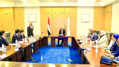 وزير التعليم: الاستعانة بـ