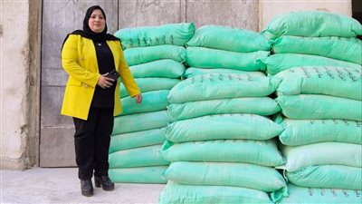 تموين المنيرة تضرب أوكار السوق السوداء وتضبط كمية من الدقيق المدعم