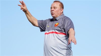 بقيادة شوقي غريب، المريخ يستعيد نغمة الانتصارات بالفوز على الجمارك بهدفين بالدوري الموريتاني 