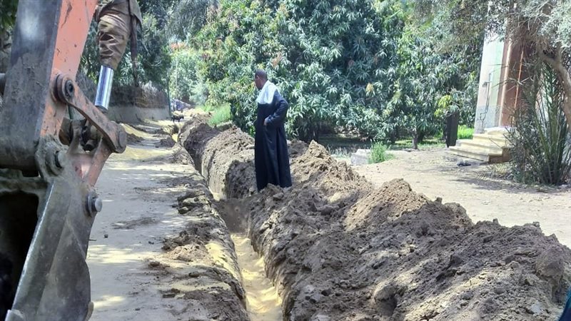 جانب من المشروعات،