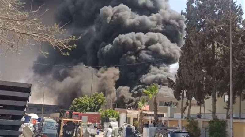 حريق مصنع 