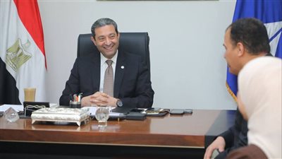 محافظ دمياط يلتقي رئيس شركة شمال الدلتا لتوزيع الكهرباء 