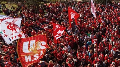 شاهد، الاحتفالات تملأ شوارع ليفربول قبل مباراة التتويج أمام توتنهام