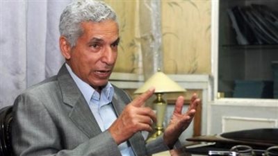 الدكتور محمد خيرى عبدالدايم نقيب الأطباء الأسبق لـ«فيتو »: راتب الطبيب لا يكفى مواصلاته.. زيادة أعداد الخريجين مع قلة التدريب والتأهيل كارثة