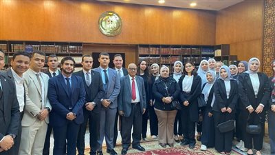 رئيس محكمة شمال القاهرة الابتدائية يستقبل وفود طلاب كلية الحقوق