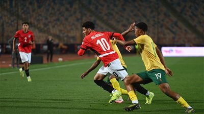 محمد عبد الله يسجل هدف منتخب الشباب الأول في شباك جنوب أفريقيا