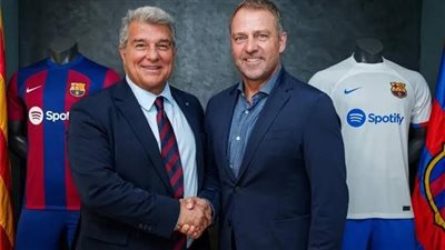 لابورتا يكشف أزمة في تجديد عقد هانز فليك مع برشلونة 