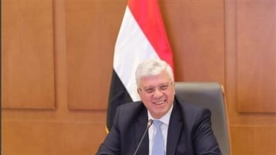 وزير التعليم العالي يوجه رؤساء الجامعات بالتنسيق مع المحافظين بشأن تعليق الدراسة