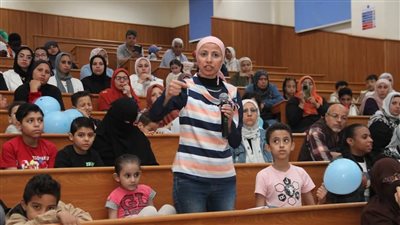 مستشفى الأطفال بجامعة عين شمس يحتفل باليوم العالمي للتوعية بمرض التوحد