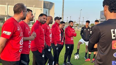 منتخب الشباب يتدرب بالإسماعيلية استعدادا للقاء سيراليون، ونبيه يشيد ويحذر