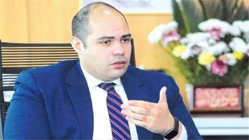  الدكتور محمود ممتاز