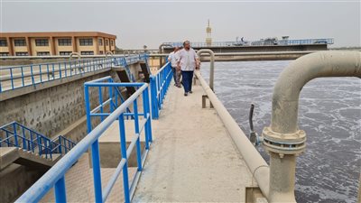 رئيس مياه سوهاج يشدد على ضرورة الالتزام بتطبيق الأنظمة القياسية فى التشغيل والصيانة 