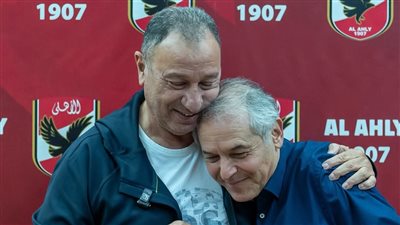 كولر يغادر إلى سويسرا اليوم بعد انتهاء رحلته مع الأهلي 