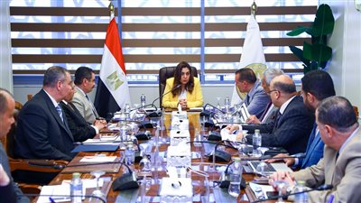 التنمية المحلية تتابع الموقف التنفيذي لمشروعات الخطة الاستثمارية 