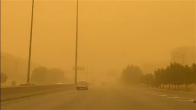 واحة سيوة والصحراء الغربية أول المتضررين، بدء رياح المنخفض الخماسيني وتحذير من الأتربة