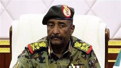 للمرة الأولى منذ اندلاع الحرب، البرهان يصل إلى الخرطوم 