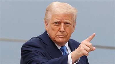 ترامب: نعيش عصرا ذهبيا في أمريكا وأمنا حدودنا بنسبة 99.9% ونعمل على بناء جيش قوي