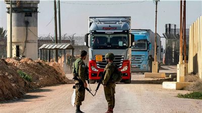 إدخال 100 شاحنة يوميًّا، إسرائيل تكلف شركة أمريكية بتوزيع المساعدات في غزة