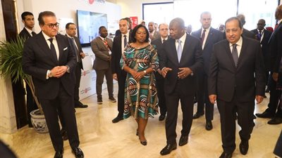 خلال استقباله لرئيس أنجولا، وزير الصحة: مصر تتجه لتوطين صناعة الدواء وتحقيق الاكتفاء الذاتي