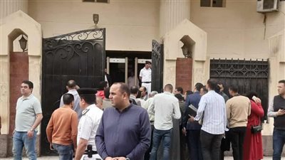 المتهم بالاعتداء على الطفل ياسين يسلم نفسه لحرس محكمة جنايات دمنهور 