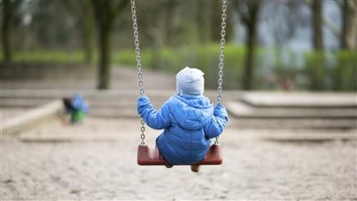 بعد واقعة طفل البحيرة، هل يتذكر الأطفال التحرش بهم والاعتداء الجنسي عليهم عندما يكبرون؟ 