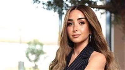 هنا الزاهد مدربة أسود في فيلم الشاطر