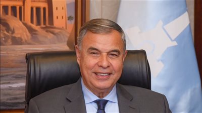 محافظ الإسكندرية يستقبل قنصل فرنسا ووفدين من القنصلية ووكالة التنمية الفرنسية