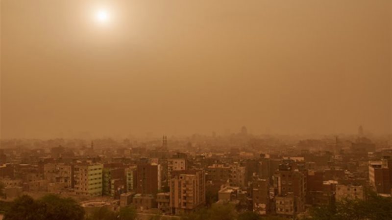 العاصفة الترابية،