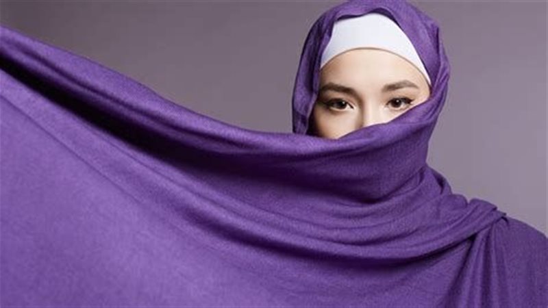 الحجاب، فيتو