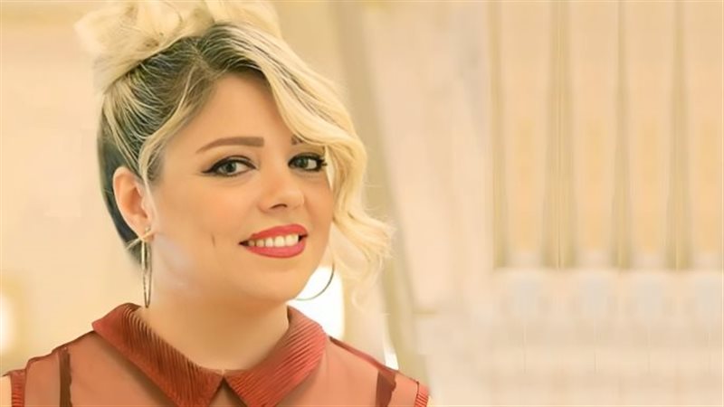 الفنانة السورية سمر