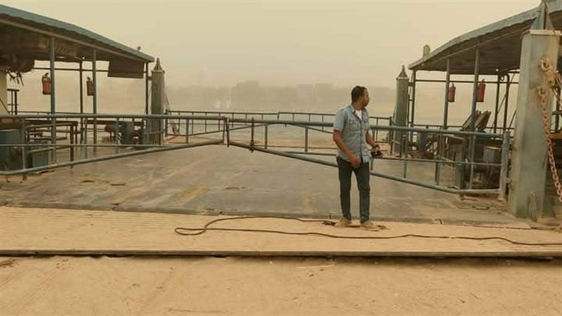 بسبب العاصفة الترابية،