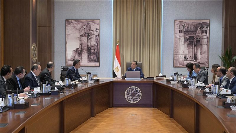 اجتماع برئاسة الدكتور