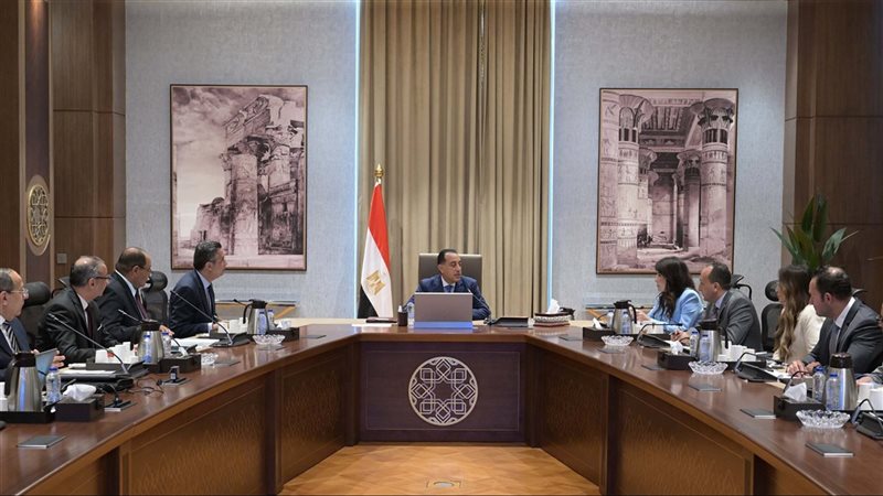 اجتماع برئاسة الدكتور