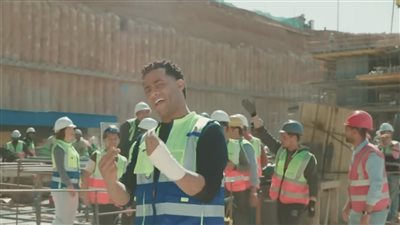 محمد رمضان يهدي عمال مصر هذه الأغنية بمناسبة عيد العمال