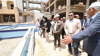 وزير الإسكان يتابع سير العمل بمشروع 