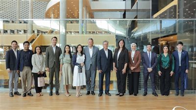 نائب وزير الخارجية التايلاندي يزور مكتبة الإسكندرية