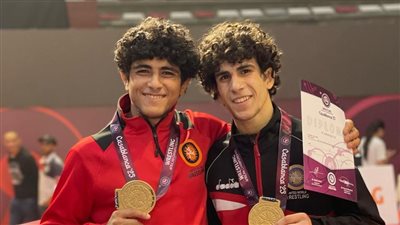  الأخوان بكري وأبو رية أبناء كفر الشيخ يحصدون ذهبيتين وفضية ببطولة إفريقيا للمصارعة