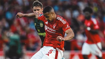 برينتفورد يتغلب على نوتنجهام فورست بهدفين بالدوري الإنجليزي