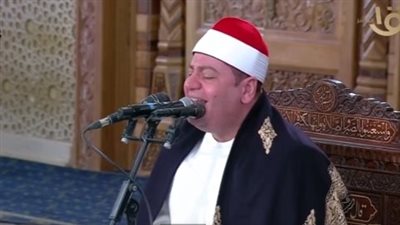 نقل شعائر صلاة الجمعة من مسجد السيدة زينب (بث مباشر)