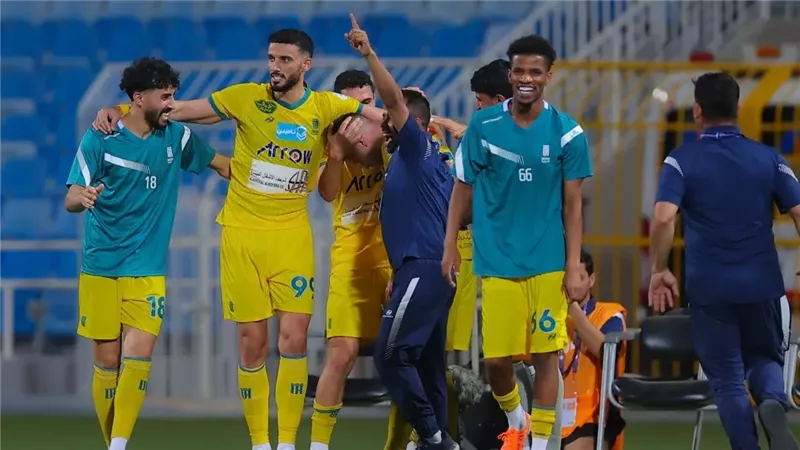 فريق العروبة، فيتو