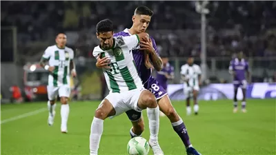  الأهلي ينجح في إتمام صفقة بن رمضان، الفريق المجري يكشف تفاصيل العقد، خطوة واحدة علي الإعلان الرسمي، وهذه أرقام الدولي التونسي 