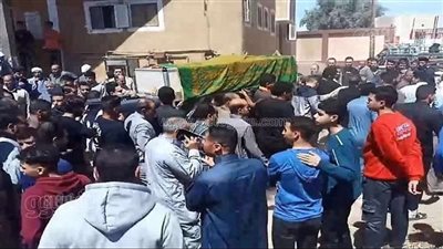 تشييع جثامين ضحايا حادث تصادم في أبو حماد بالشرقية 