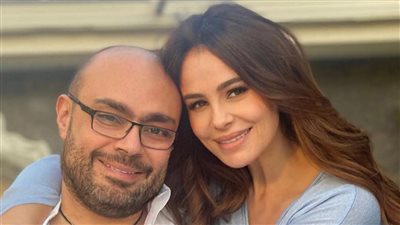 نجوم الفن والإعلام ينعون زوج كارول سماحة ويقدمون لها التعازي والدعم