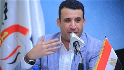 عمرو فتوح: تشجيع الاستثمار في التدريب ضرورة لتحسين بيئة العمل